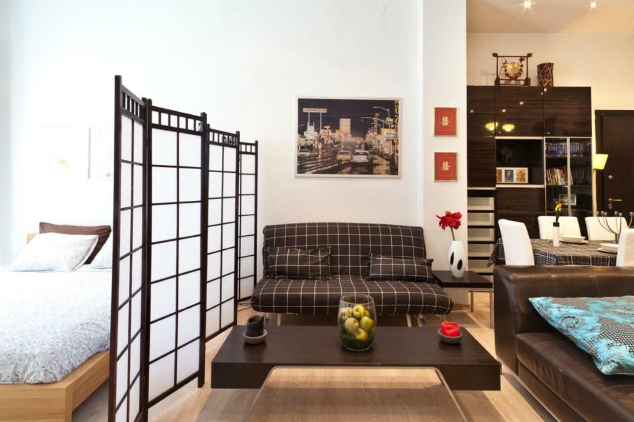 Deluxe Central Loft Near Acropolis เอเธนส์ ภายนอก รูปภาพ
